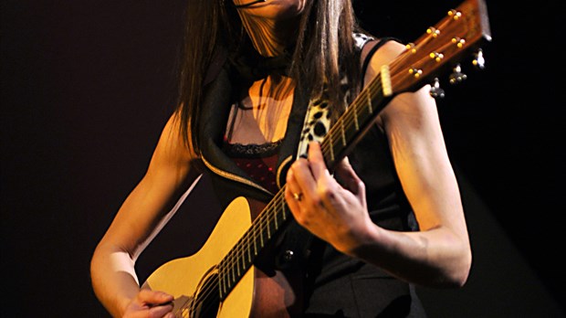 Spectacle de chansons théâtrales avec Amélie Di Foster